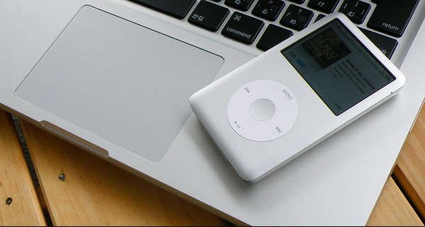 Charge iPod Classic